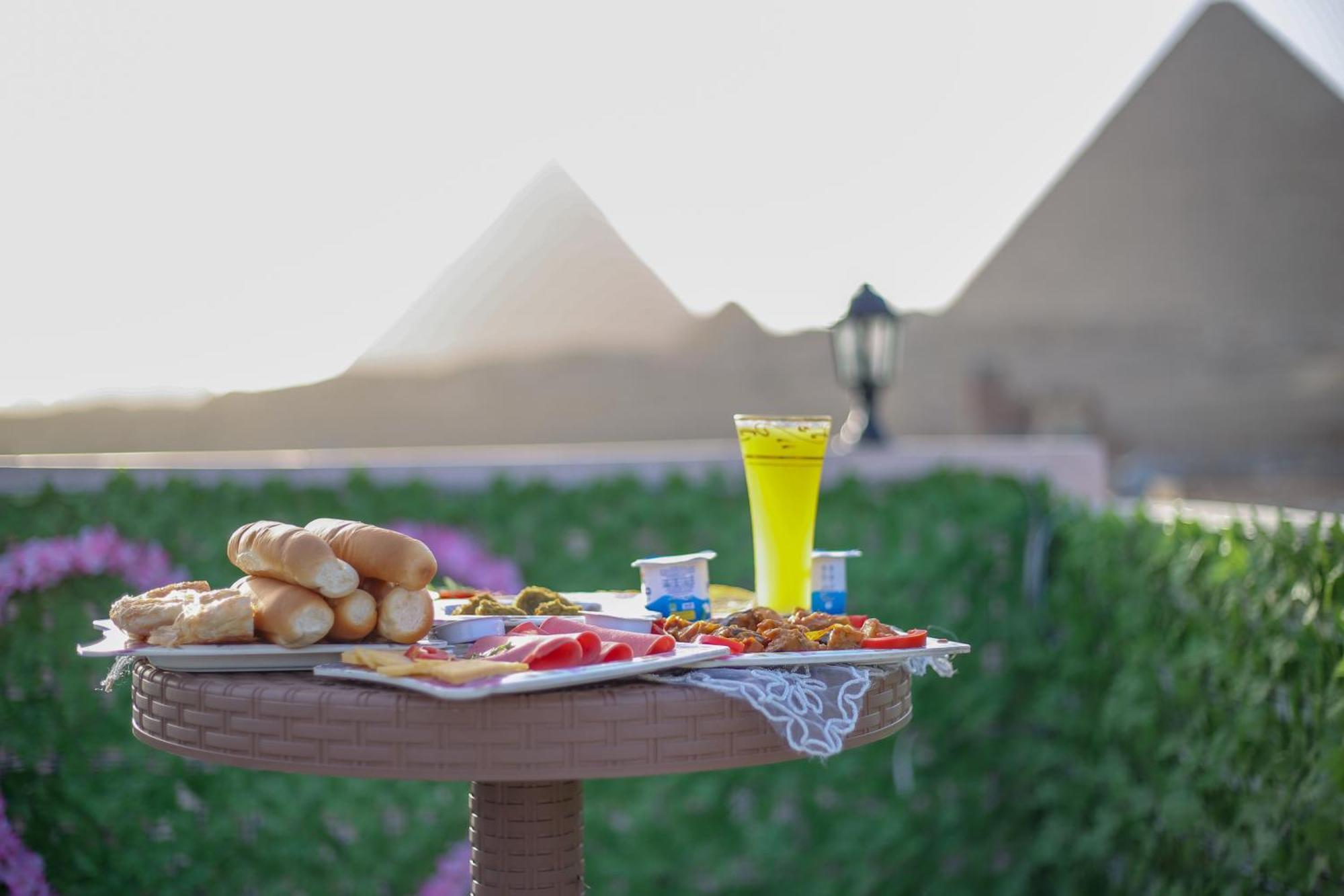 Pyramids Show Hotel Kafrat al Jabal ภายนอก รูปภาพ