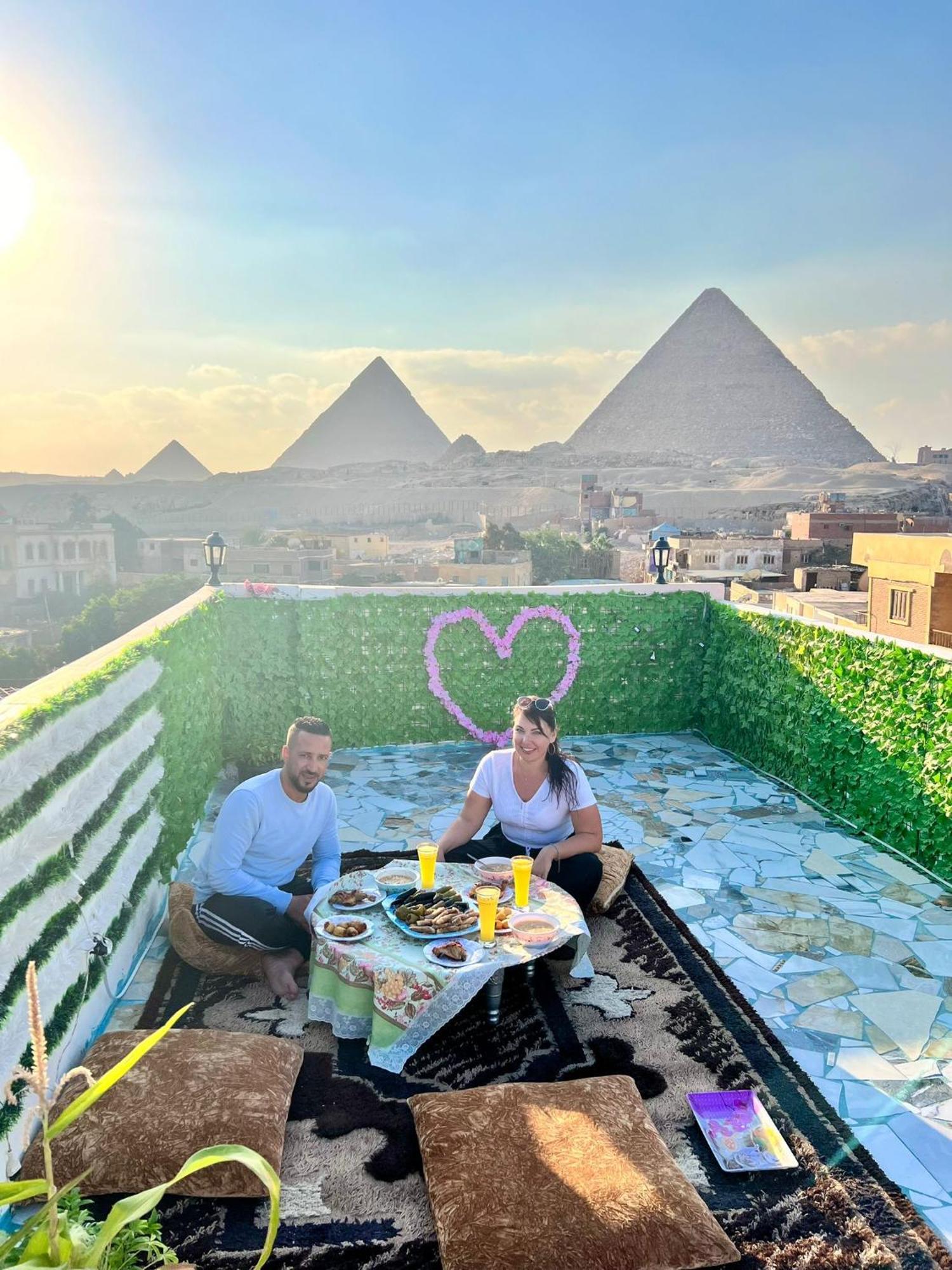 Pyramids Show Hotel Kafrat al Jabal ภายนอก รูปภาพ